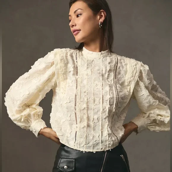 New Women’s Farm Rio Ivory 3D Stars Blouse For Anthropologie!!🔥🔥🔥 - Picture 1 of 16